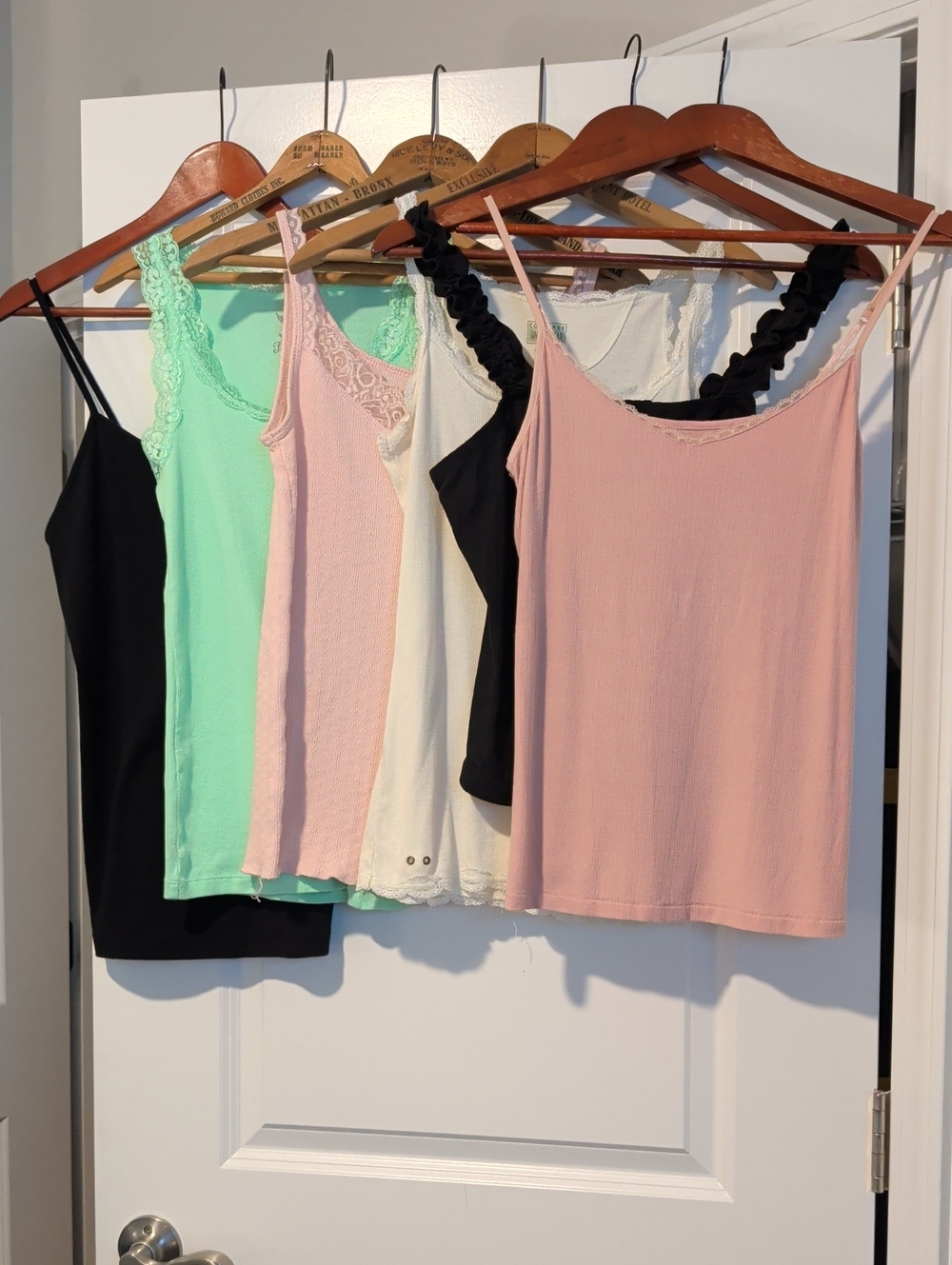 6 Women’s Tank Tops - 2 Pink, 2 Black, 1 Mint, 1 Cream